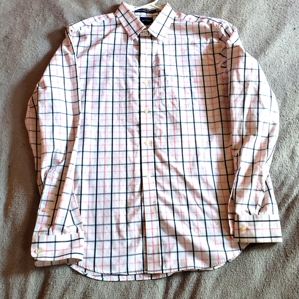 Old navy shirt